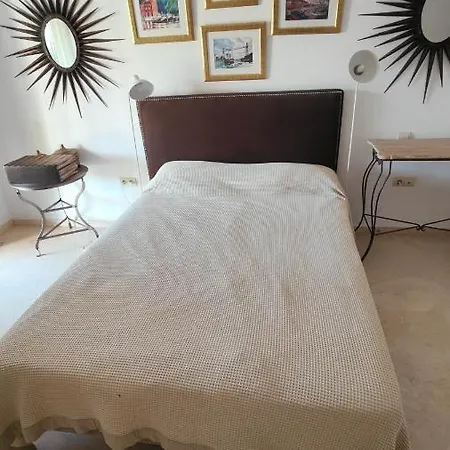 Estancia De Lujo En *